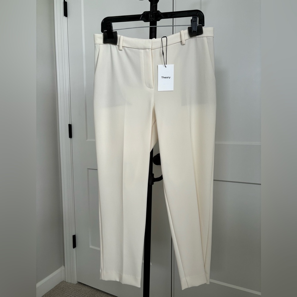 Theory Treeca Pant in Admiral Crepe, NWT, size 8